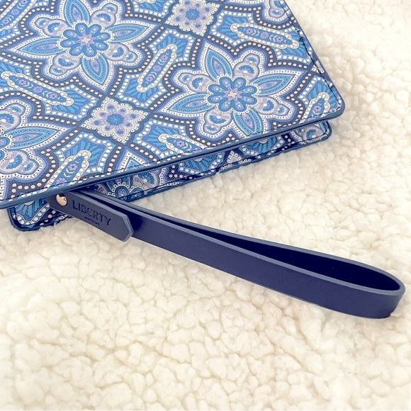 Liberty of London Wristlet - Picture 9 of 9